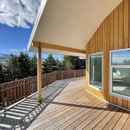 Forest Hideaway Near อาคูเรย์รี ภายนอก รูปภาพ